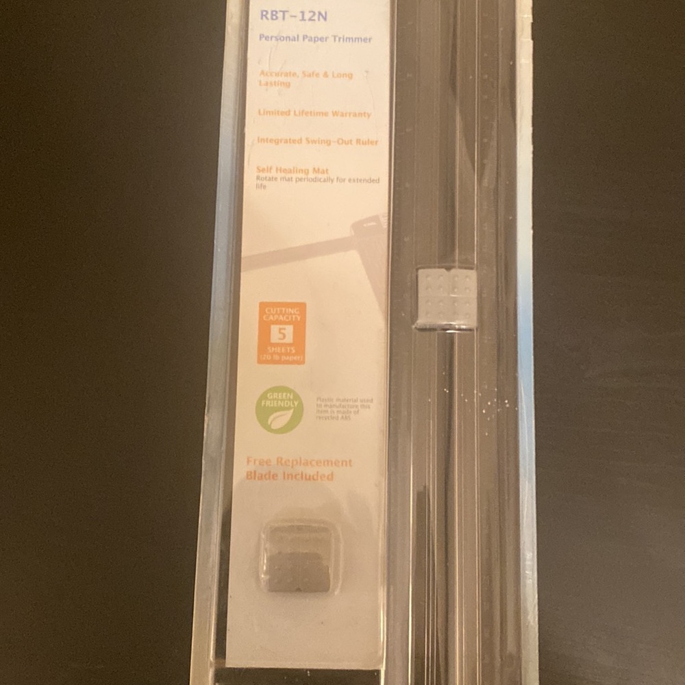 Personal Paper Cutter - Picture 2 of 4